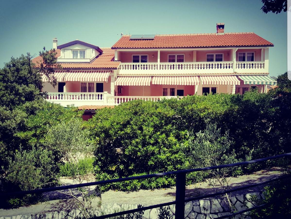 Palma Guesthouse Palit Екстериор снимка
